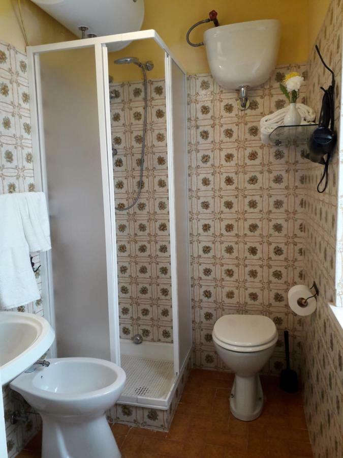 Alle Preci Country House Santa Restituta ภายนอก รูปภาพ