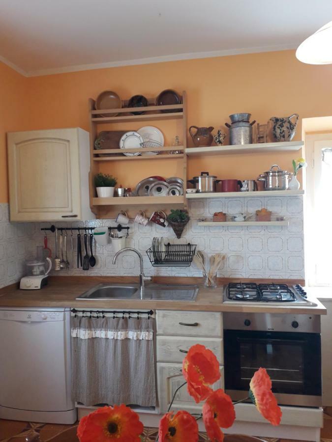 Alle Preci Country House Santa Restituta ภายนอก รูปภาพ